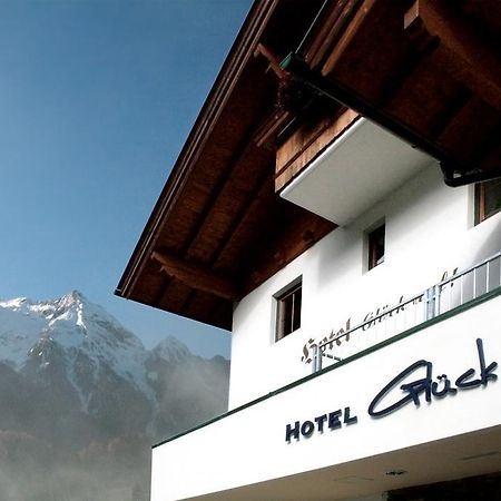 Hotel&Suites Glück Auf Mayrhofen Exterior foto