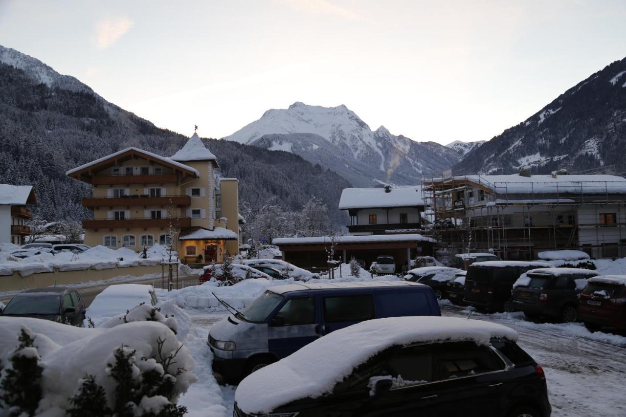 Hotel&Suites Glück Auf Mayrhofen Exterior foto