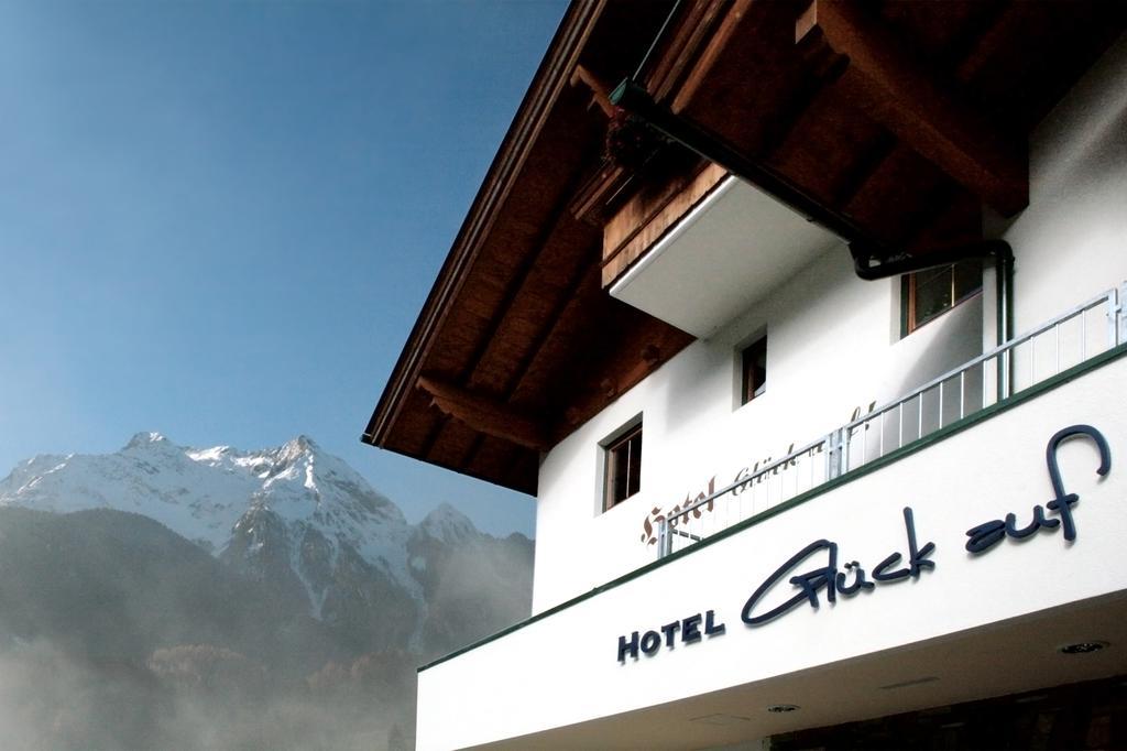 Hotel&Suites Glück Auf Mayrhofen Exterior foto